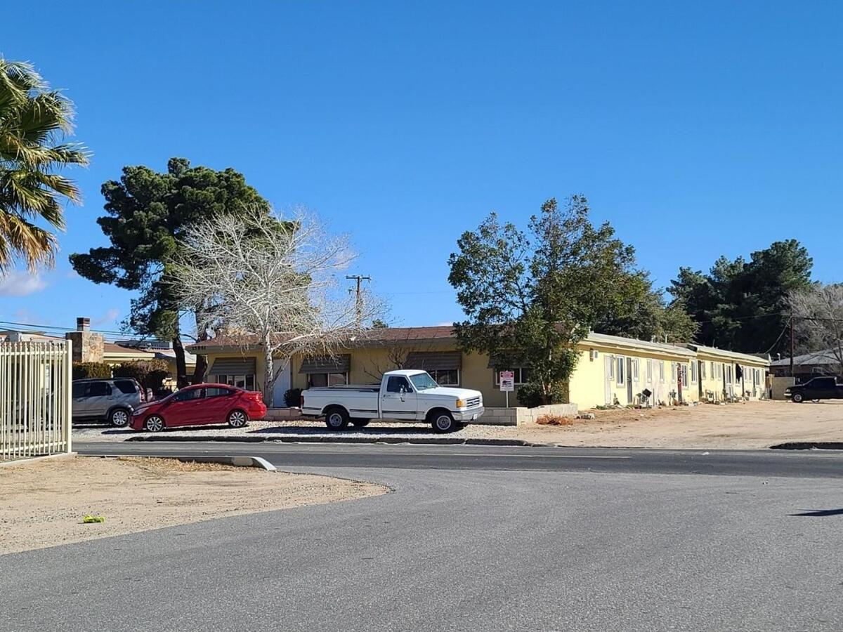 Kasota Cozy Coves Apartment Victorville Exterior foto